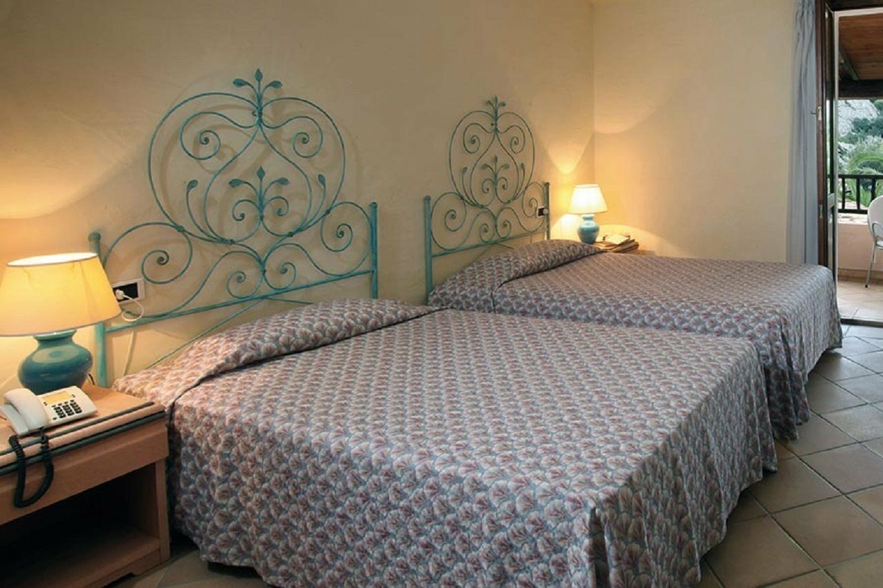 Hotel Pulicinu Baja Cerdeña